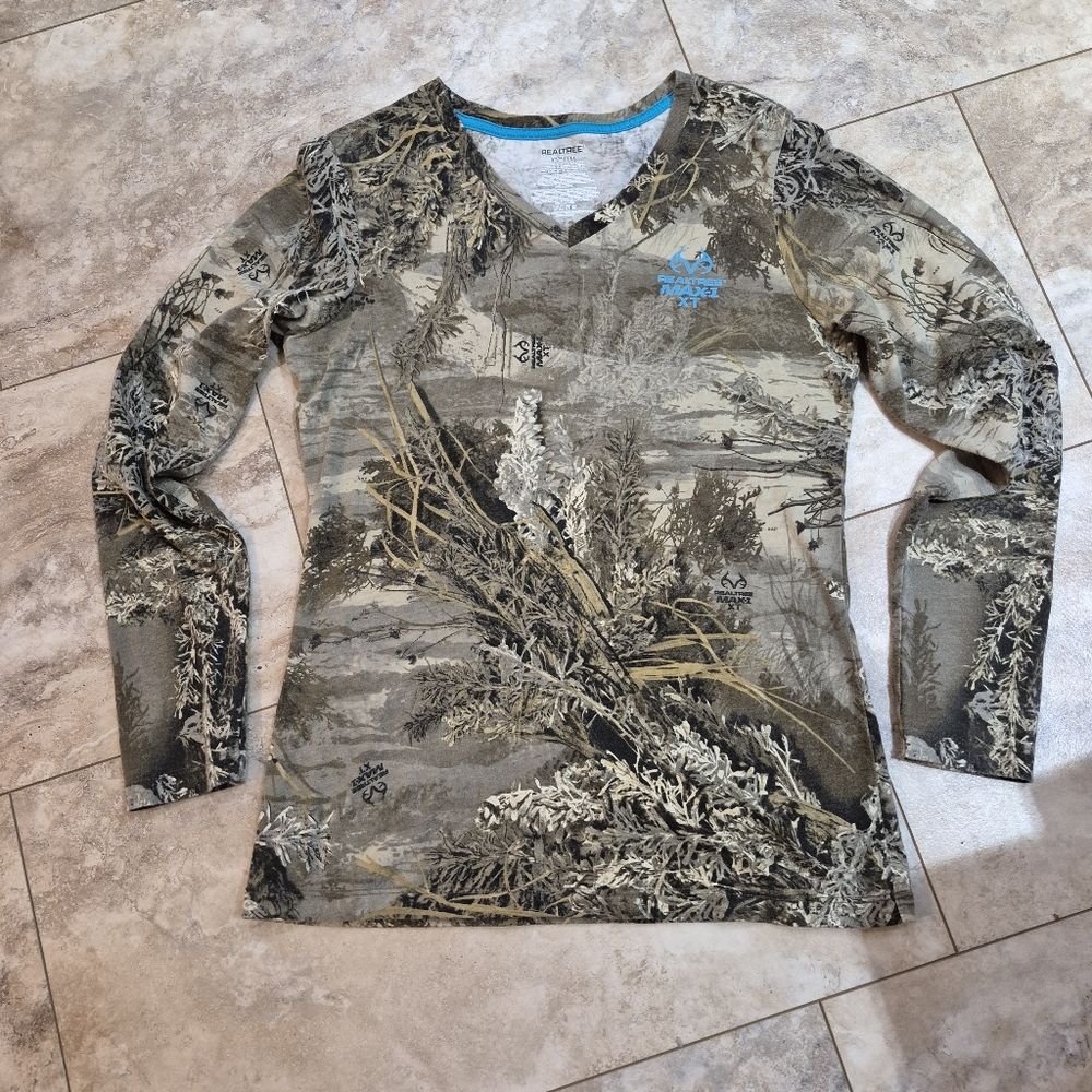 Realtree MAX-1 XT Camouflage Long Sleeve Shirt Womens S